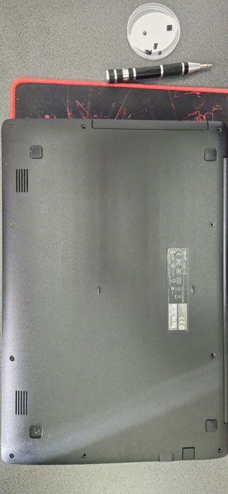 laptop asus x553m ,pentru piese