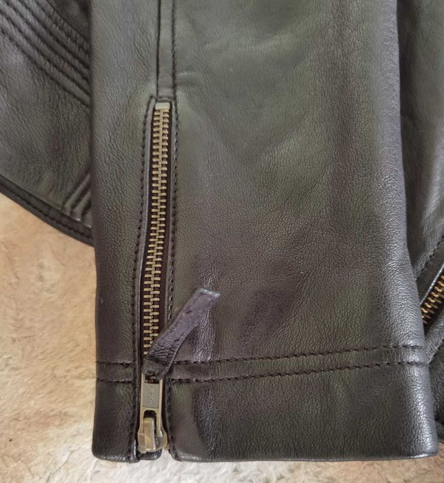 Дамско кожено яке