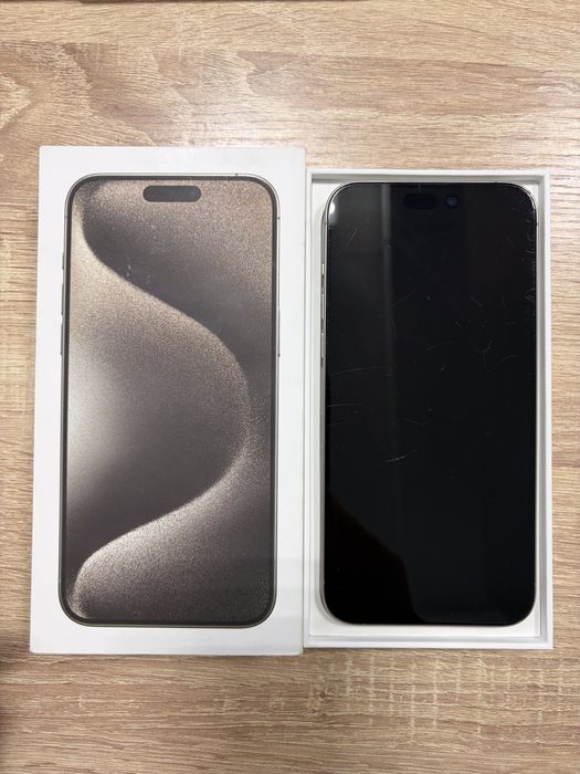 iphone 15 ProMax  Natural Titanium