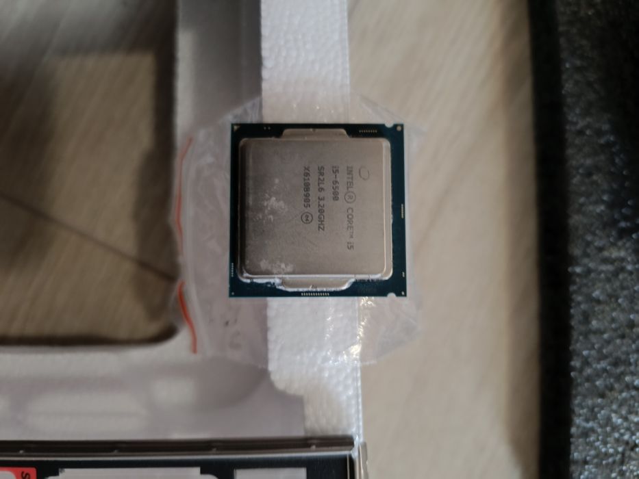 MSI H270 GAMING 3 +MSI 1060 3 GB+i5 6500 3.2 GHZ+RAM 32 GB