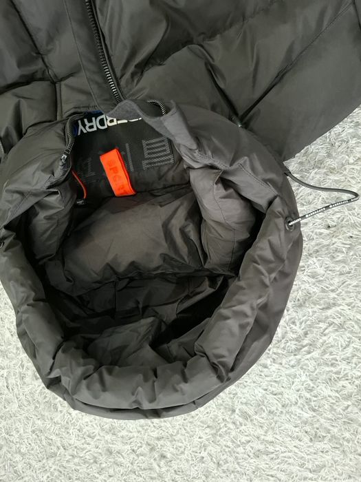 Superdry sport pufer series XXL размрр