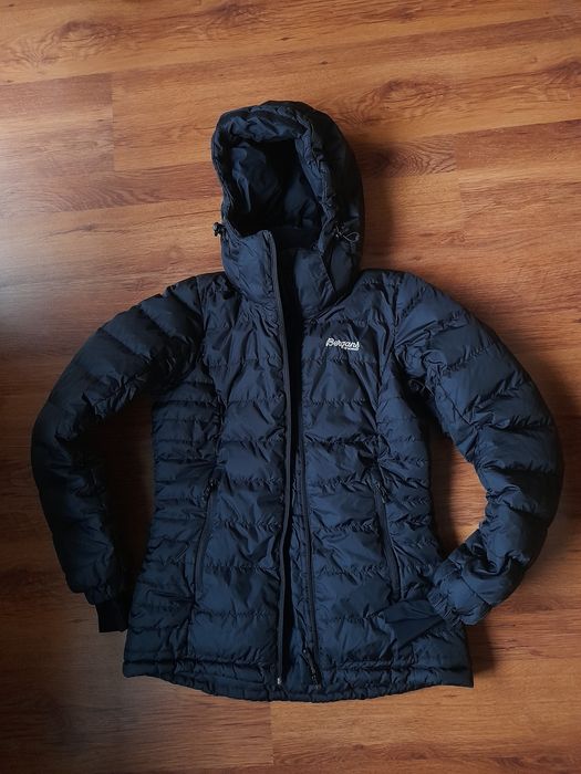 BERGANS OF NORWEY 700fill дамско зимно яке XS размер.