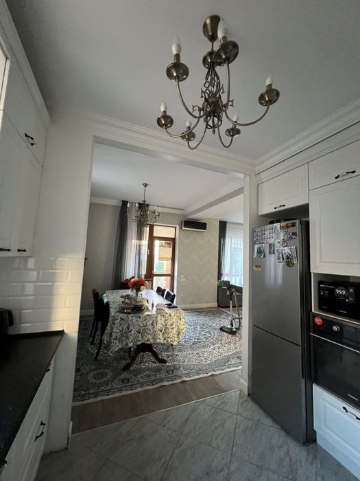 Продается коттедж экологической чистом районе.