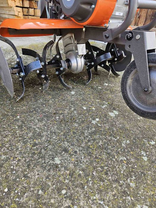 Мотофреза Култиватор Husqvarna TF230