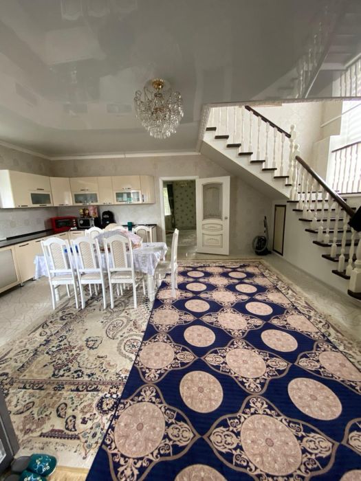 Продам коттедж в мкр. Оторвановка