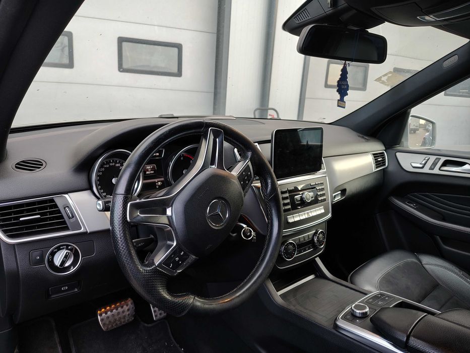 Mercedes ML 350 BLUETEC 4MATIC