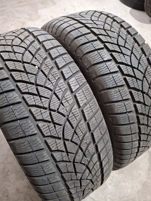 2 Anvelopele de iarnă  245 55 r17 Goodyear