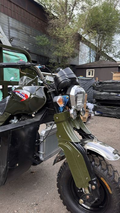 Трицикл 300 куб бензин мото