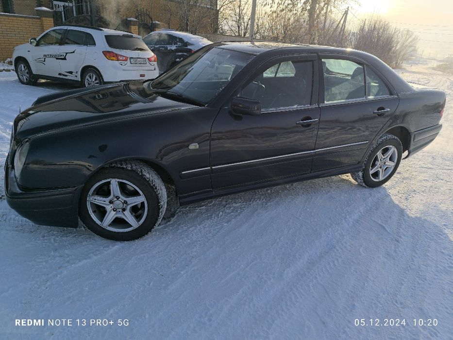 Продам Мерседес 210