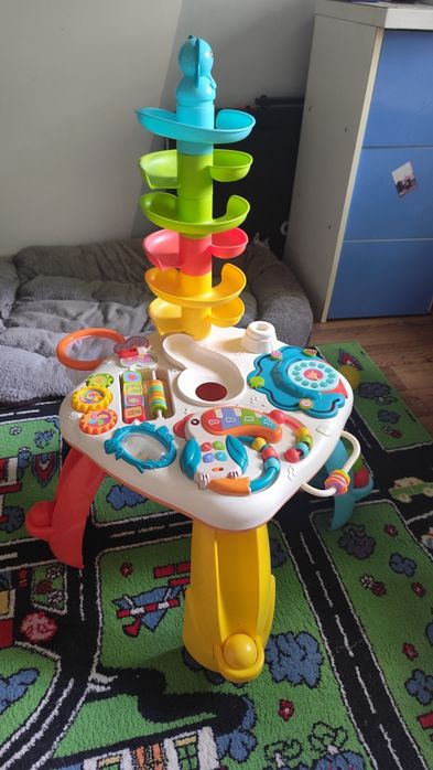 Игровой столик с горкой для детей