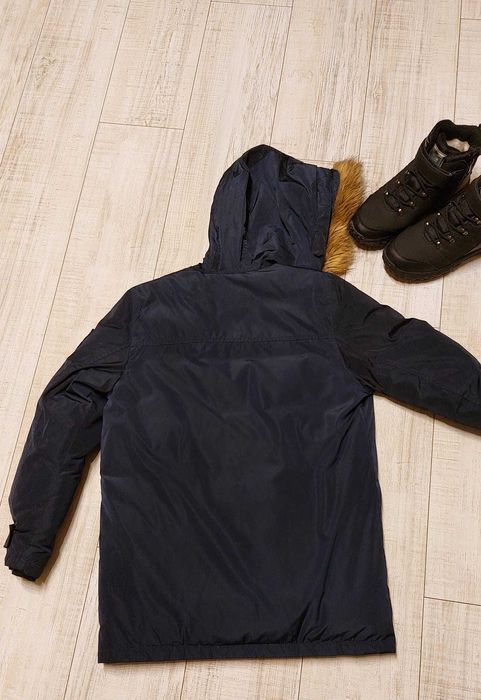 Geacă băiat ZARA mărimea 152 cm ( 11-12 ani ), umplută cu puf de gâscă