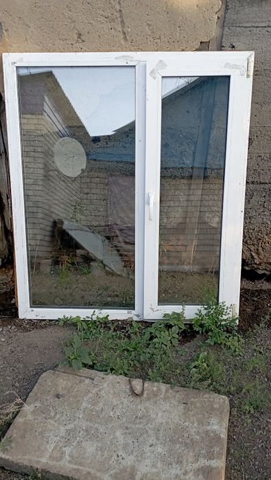 Пластиковый окно