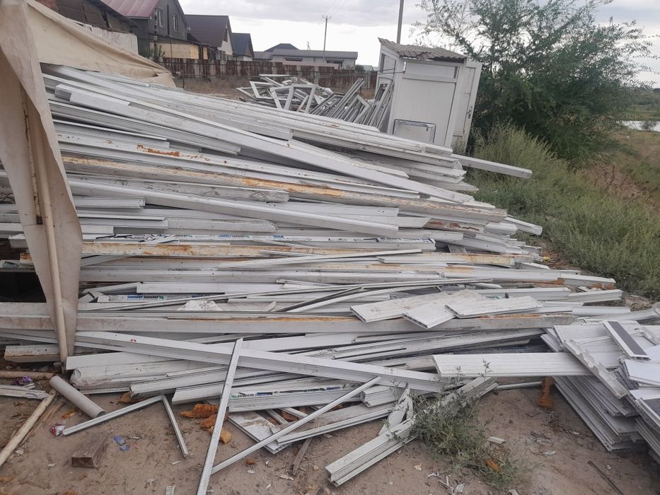 Б/у пластик окна двери