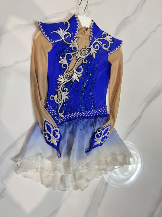 Костюм для фигурного катания