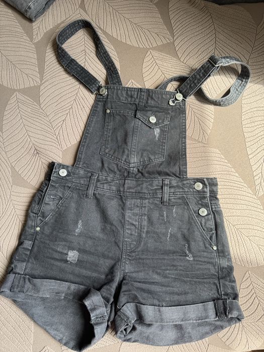 Гащеризон Bershka
