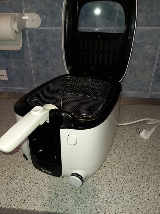 Fripteuza  TEFAL