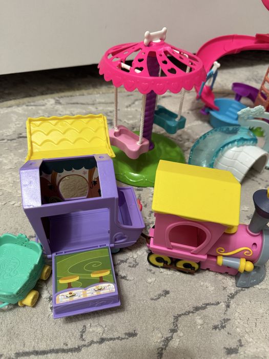 Продам детские игрушки