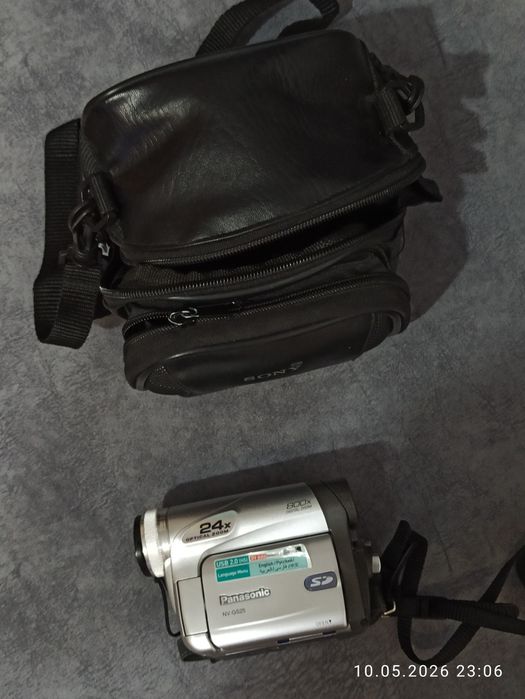 Продам японскую камеру Panasonic NV-GS25