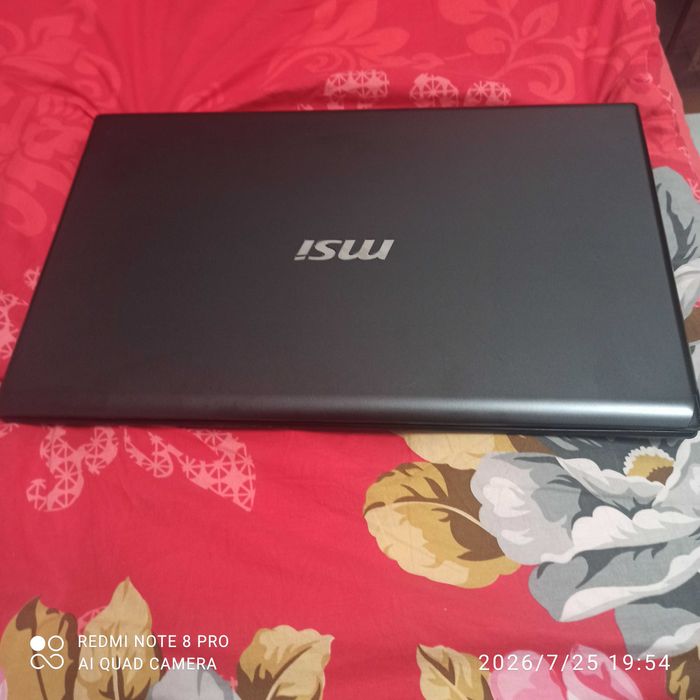 Ноутбук MSI игравой