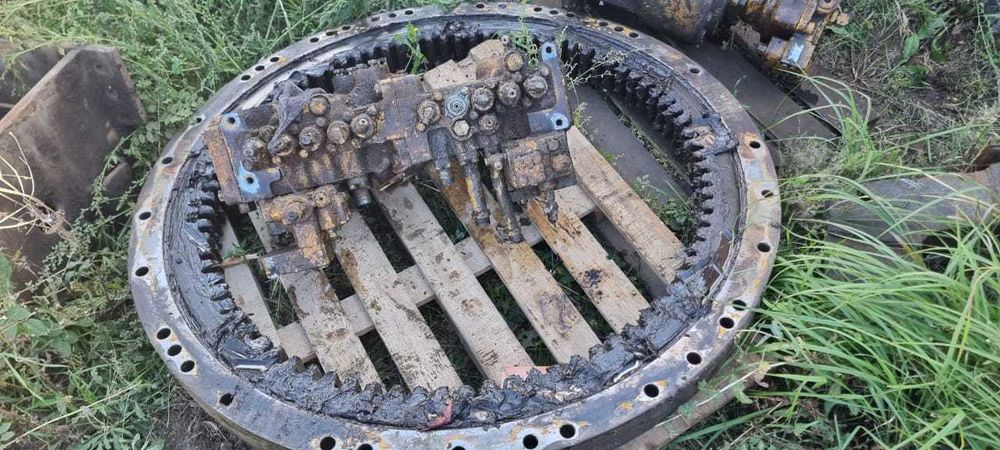 Запасные части на САТ 325