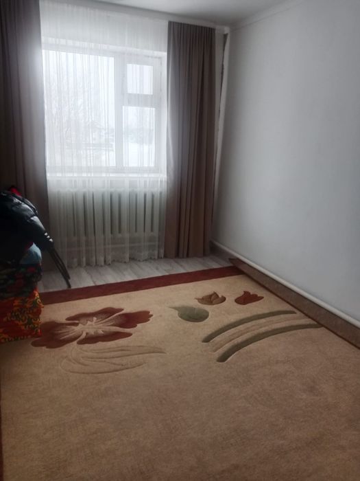 Продам срочно трех комнатную квартиру