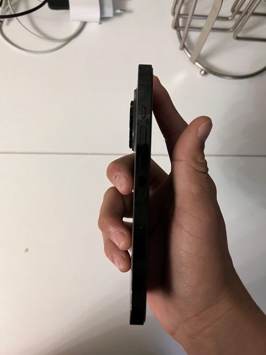 Iphone 14 pro 128/81