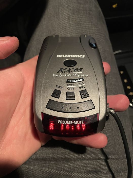 De vanzare detector radar profesional Beltronics rx65