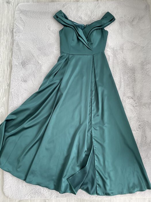 Rochie eleganta.