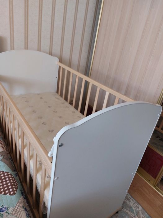 Детская кровать, манеж