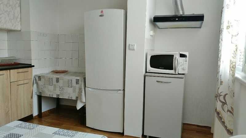 Дава се под наем Двустаен апартамент в Бургас, Славейков - 65 кв.м за 135 € - Снимка #5