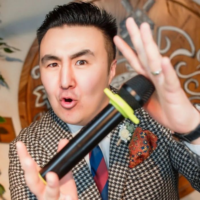 Тамада 45.000тг + музыкант