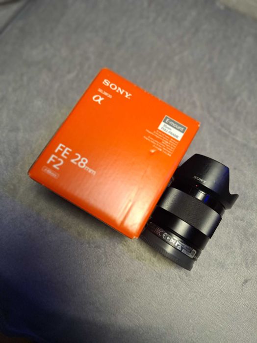 Sony FE 28mm F2 Montura Sony E