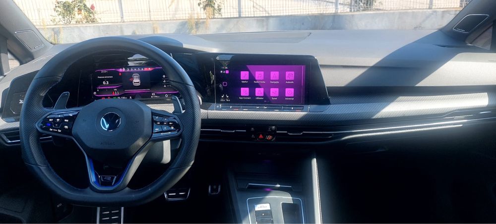 VW Golf R an 2022 cu 82000km