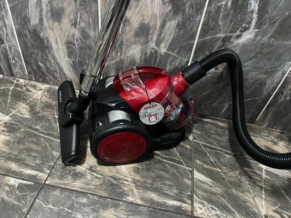 Продам новый пылесос