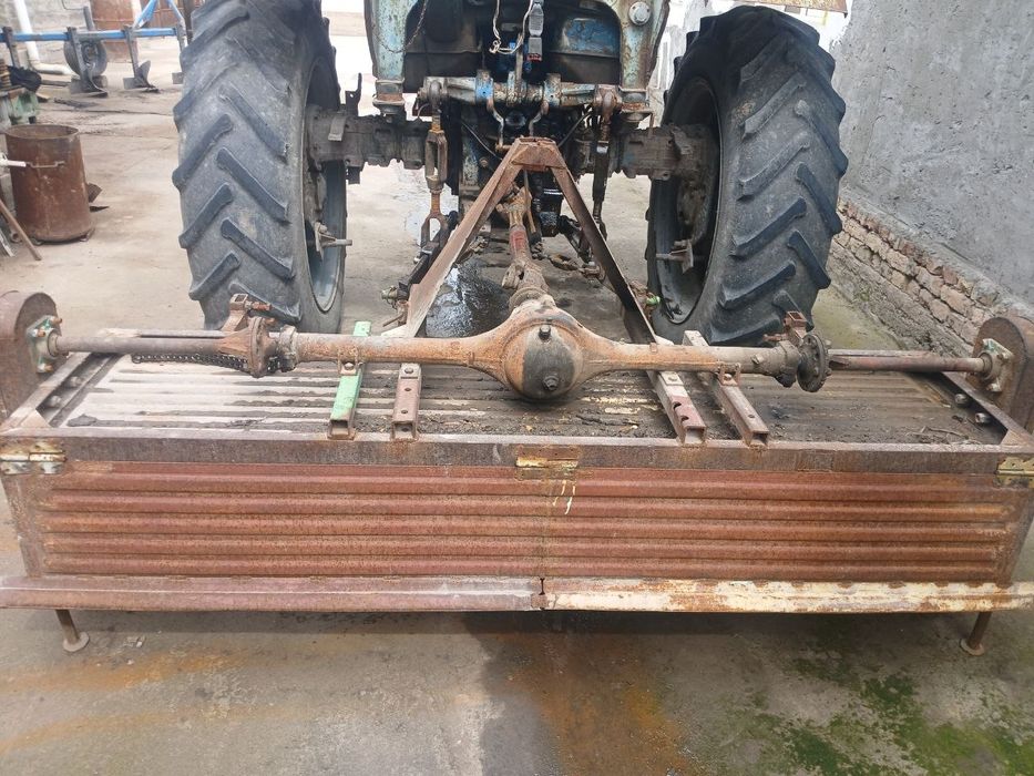 Фреза сотилади 2х30