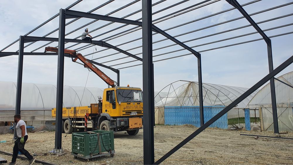 Vand hala metalica 15x30m structura metalica