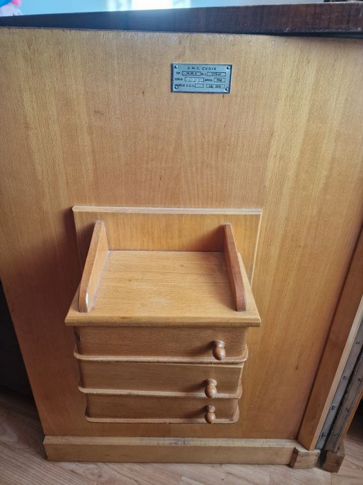 Vand masina cusut Ileana perfect functionala