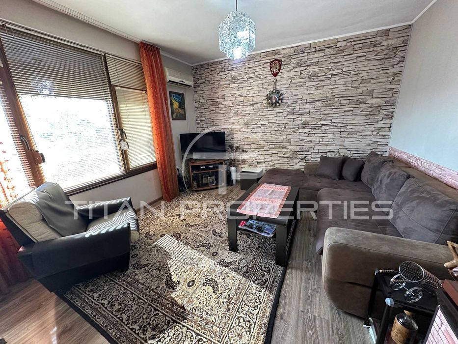 Продава се Тристаен апартамент в Бургас, Възраждане - 94 кв.м за 1437 €/кв.м - Снимка #2
