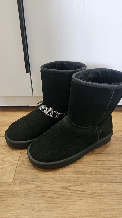 Угги женские зимние