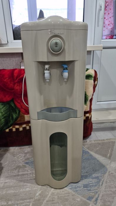 Куллер  для  воды