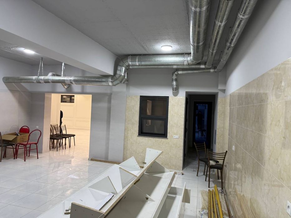 Продается нежилое помещение, сокольный этаж!