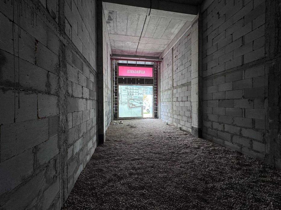 Коммерческое помещение ТРЦ ALFRAGANUS 56 кв.м. 1 этаж высота 6 м.=