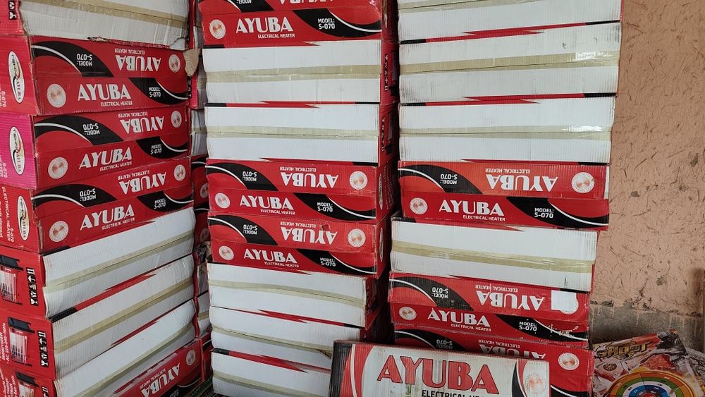 Ayuba S-070 — электрический обогреватель мощностью 800–1600 Вт, пред