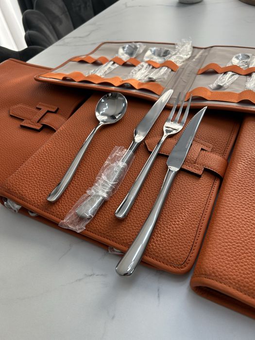 Set Tacamuri Hermes-Paris , produs nou 72 pcs