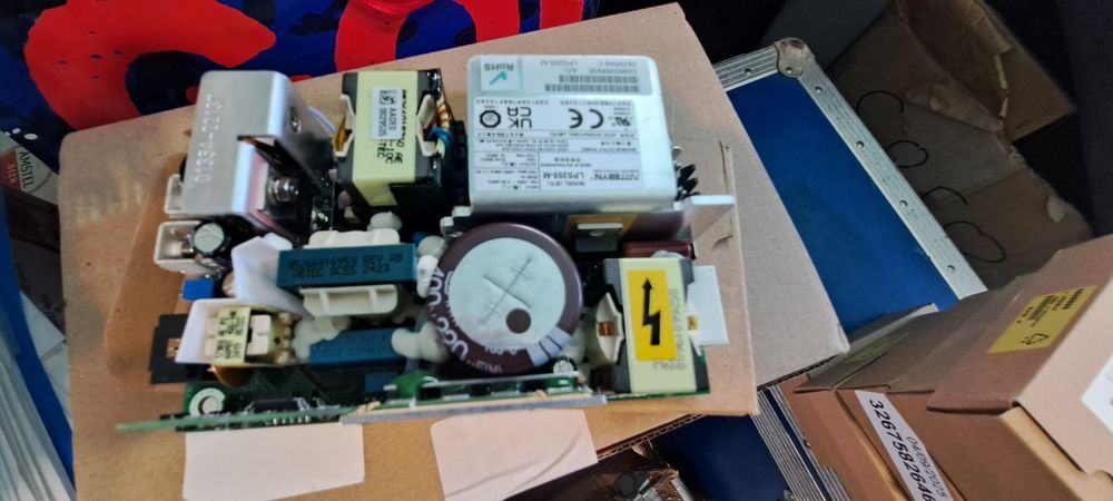 Sursă  alimentare  240v-24v ,  12 v