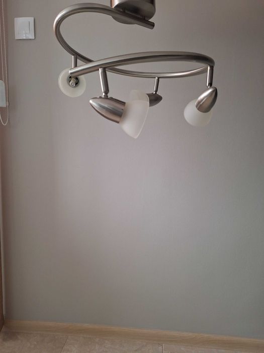 Полилеи осветителни тела