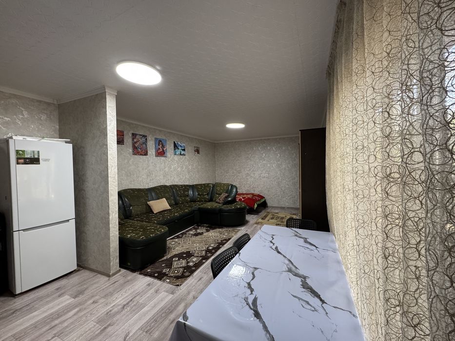 Продам 3 участка с домом