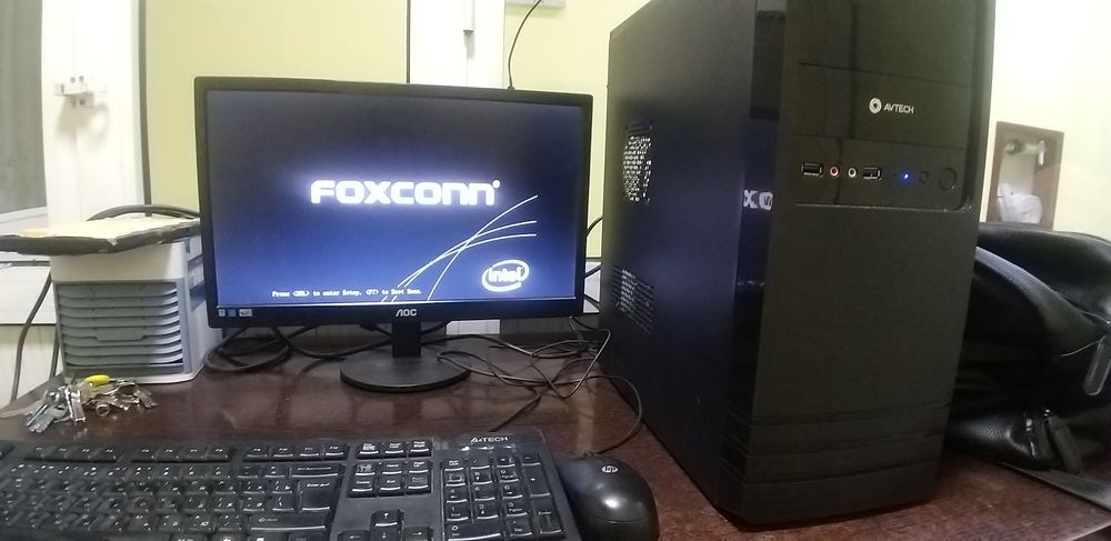 Ofes ishlari uchun kampyuter arzon qidrvotganla uchun maxsus aloqa 24.