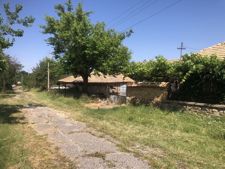 Продава се Къща в с. Моравка, Област Търговище - 150 кв.м за 147 €/кв.м - Снимка #4