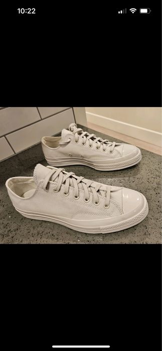 New CONVERSE monochrome pale putty